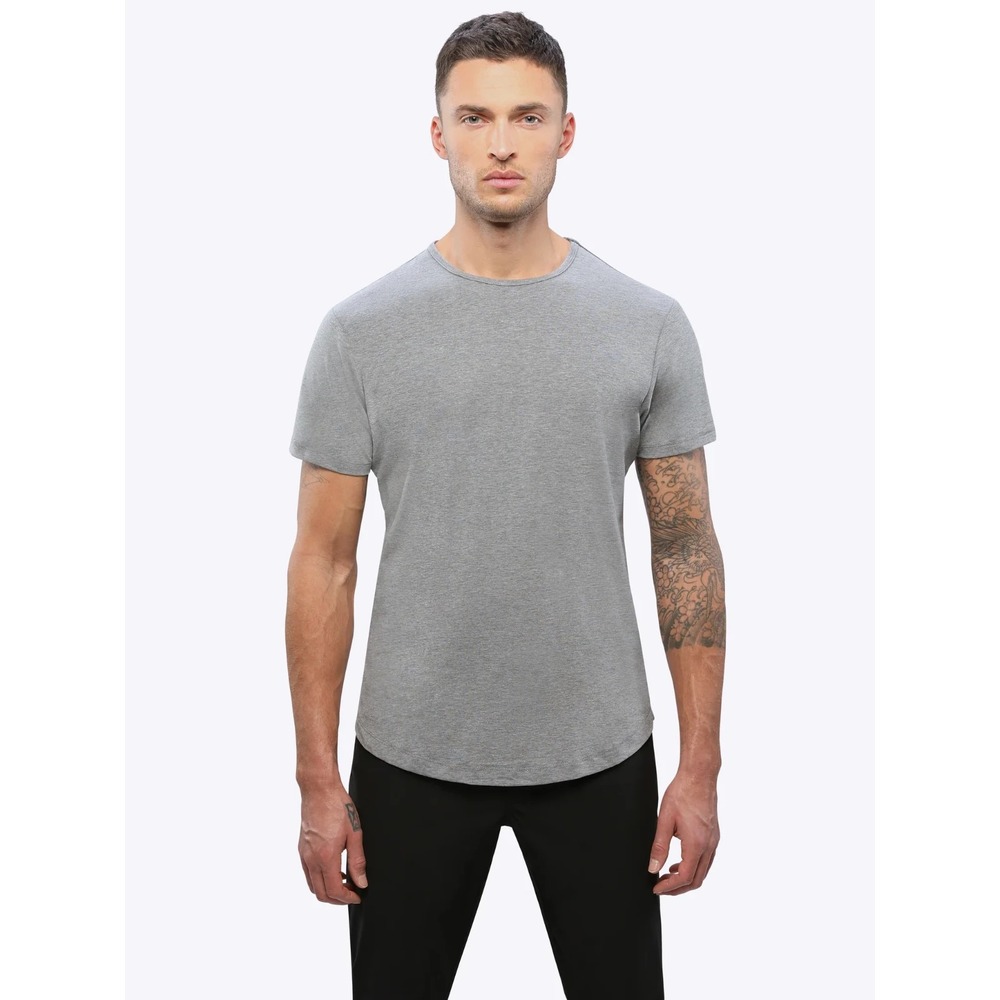 NWT Cuts AO Curve Hem T Shirt Mens L Gray Crew Neck Short Sleeve Performance